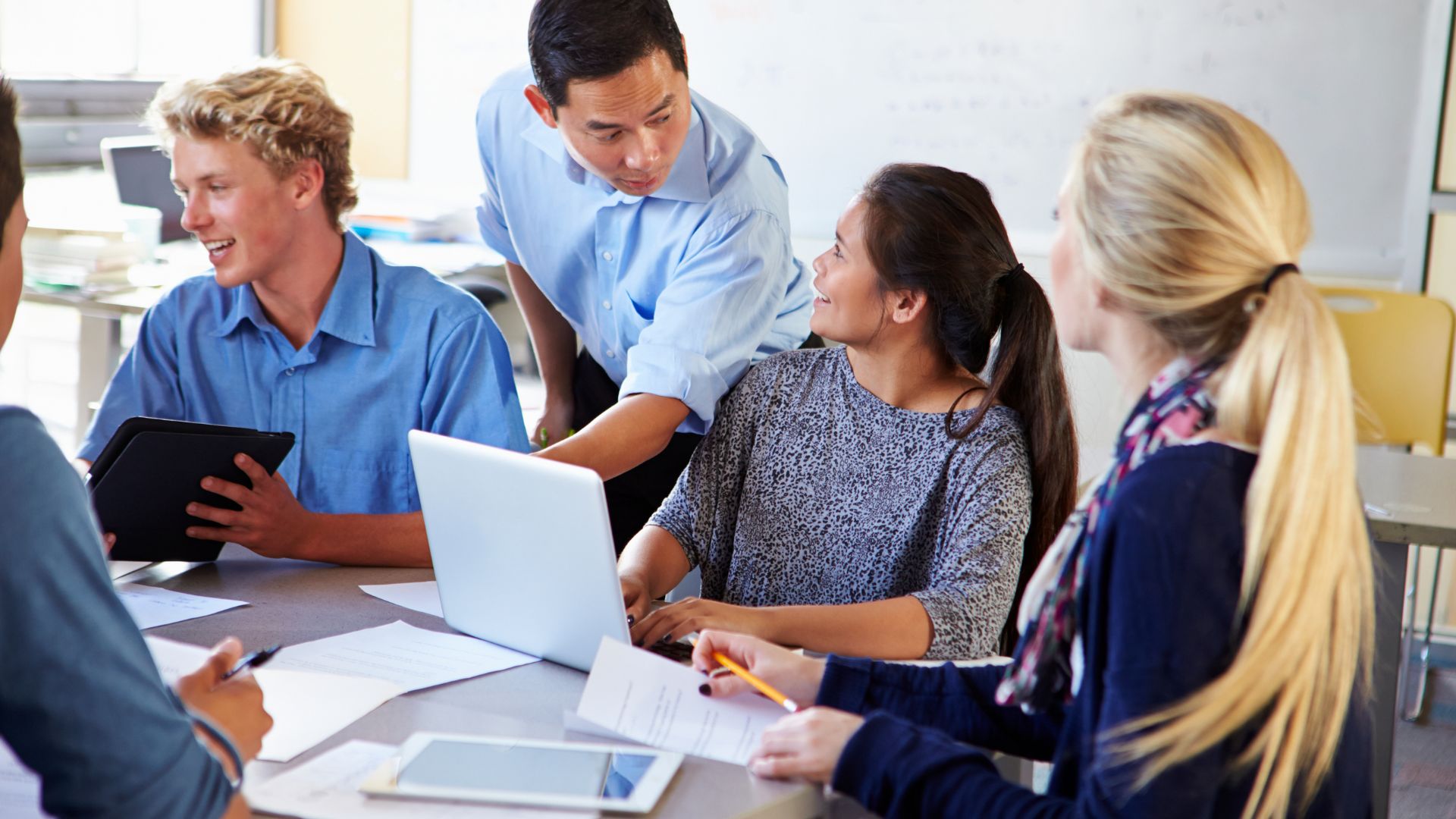 Werkplezier in het onderwijs hoge werkdruk